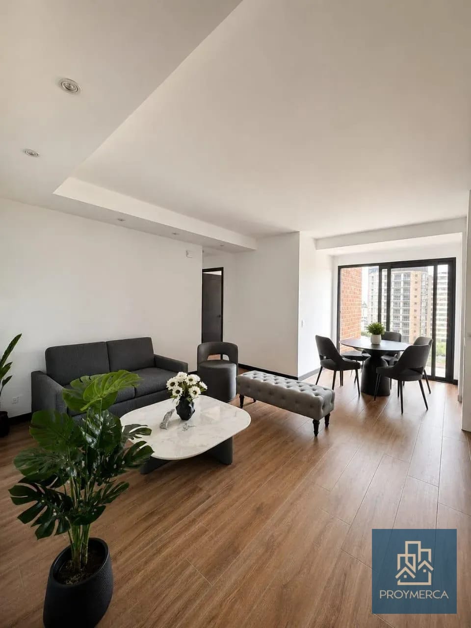 Apartamento amueblado en venta, Edificio Alena, Zona 1 VH2 — Apartamento en Venta en Alena, Zona 15, Guatemala, Ciudad — foto 1 de 13