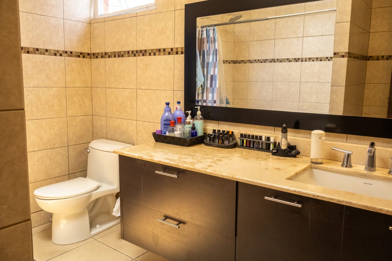 Venta Casa Ensenada San Isidro Z16 — Casa en Venta en Ensenada de San Isidro, Zona 16, Guatemala, Ciudad — foto 10 de 10