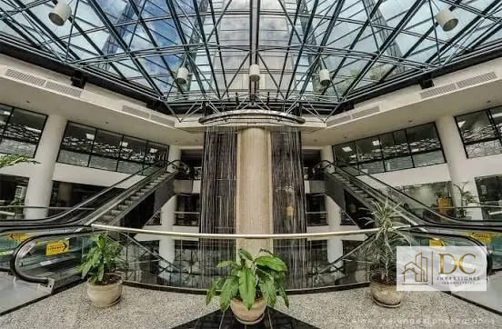 📍 Local Comercial en Renta – 98.97 M² | Atlantis | Zona 10 — Local en Alquiler en Atlantis, Zona 10, Guatemala, Ciudad — foto 4 de 5