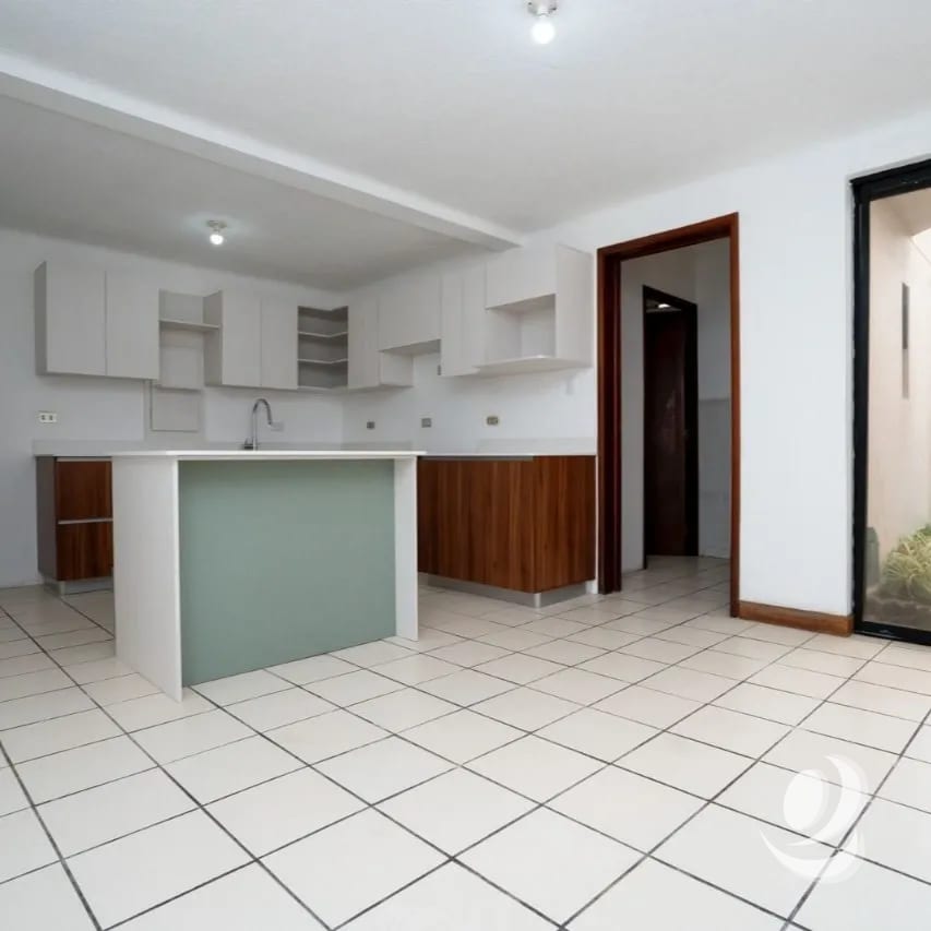 Casa en Venta KM 16.5 Carretera a El Salvador (OLMECA) — Casa en Venta en Carretera a El Salvador, Guatemala, Ciudad — foto 3 de 15