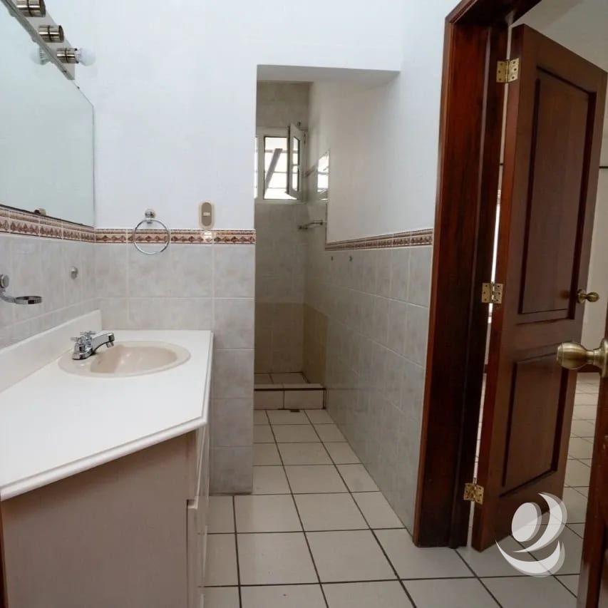 Casa en Venta KM 16.5 Carretera a El Salvador (OLMECA) — Casa en Venta en Carretera a El Salvador, Guatemala, Ciudad — foto 12 de 15