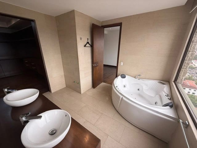 Rento Apartamento Tiffany 5ta Avenida — Apartamento en Alquiler en Tiffany 5ta Avenida, Zona 14, Guatemala, Ciudad — foto 5 de 17
