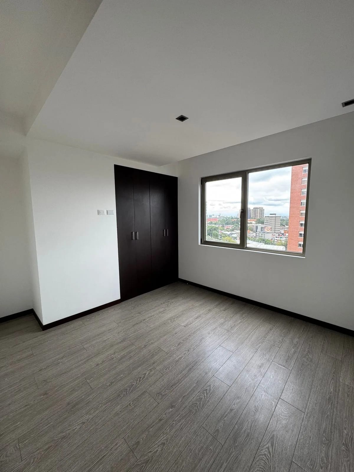 Vendo Apartamento en Zona 10 UBICACION EXCLUSIVA — Apartamento en Venta en Neo Apartamentos, Zona 10, Guatemala, Ciudad — foto 11 de 17