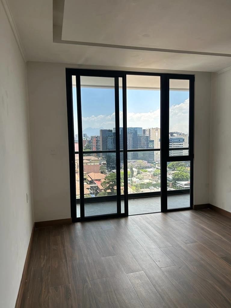 Rento apartamento en Zona 10 EDIFICIO DE LUJO CERCA DE FONTABELLA — Apartamento en Alquiler en Monád, Zona 10, Guatemala, Ciudad — foto 12 de 17