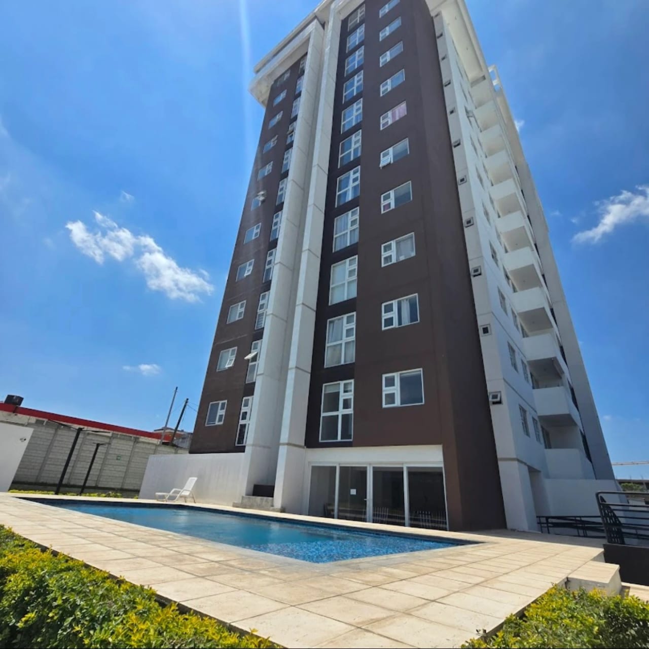 Vendo apartamento en Zona 12 EDIFICIO MODERNO REMATE BANCARIO — Apartamento en Venta en Miranda, Zona 12, Guatemala, Ciudad — foto 7 de 17