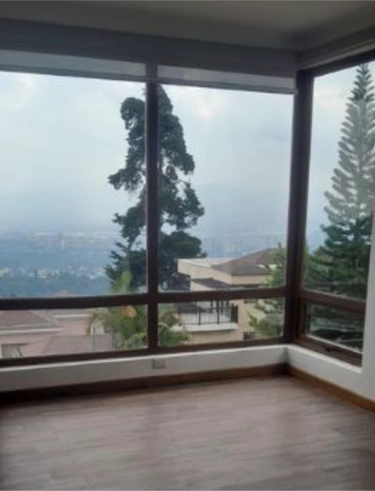 Rento casa en Carretera a El Salvador KM. 12 CONDOMINIO EXCLUSIVO — Casa en Alquiler en Alto Valle, Carretera a El Salvador, Guatemala, Ciudad — foto 5 de 17