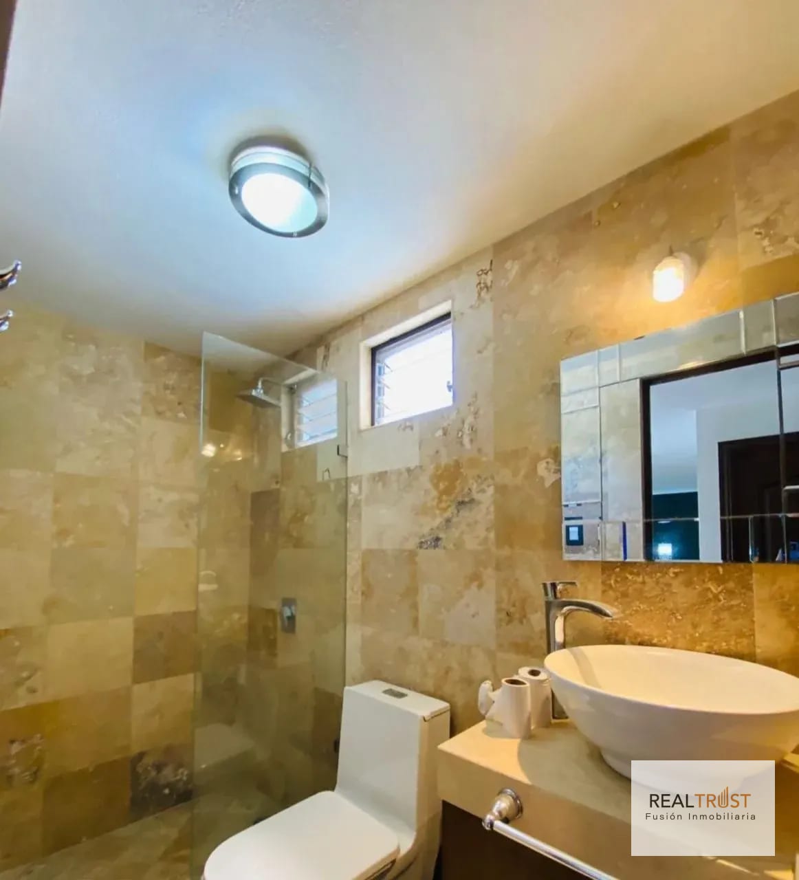Casa en venta San Cristobal — Casa en Venta en Zona 8 Mixco, Guatemala, Ciudad — foto 2 de 16
