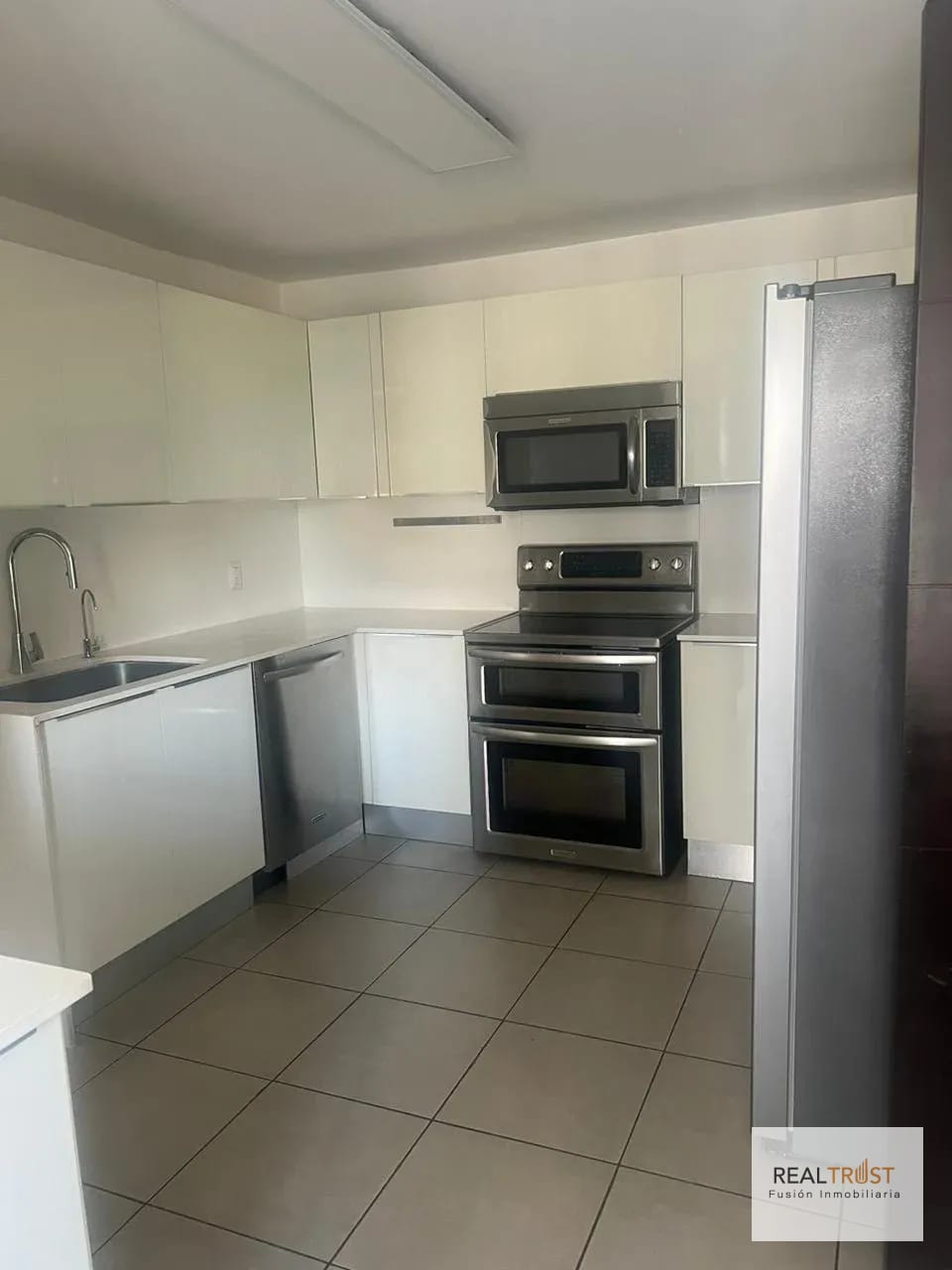 Apartamento Attica II en renta zona 14 — Apartamento en Alquiler en Zona 14, Guatemala, Ciudad — foto 6 de 17