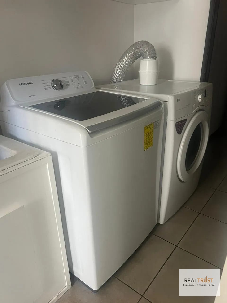 Apartamento Attica II en renta zona 14 — Apartamento en Alquiler en Zona 14, Guatemala, Ciudad — foto 9 de 17