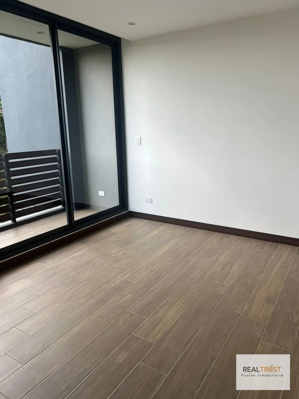 Apartamento en renta Spazio zona 15 Nivel alto — Apartamento en Alquiler en Zona 15, Guatemala, Ciudad — foto 2 de 14
