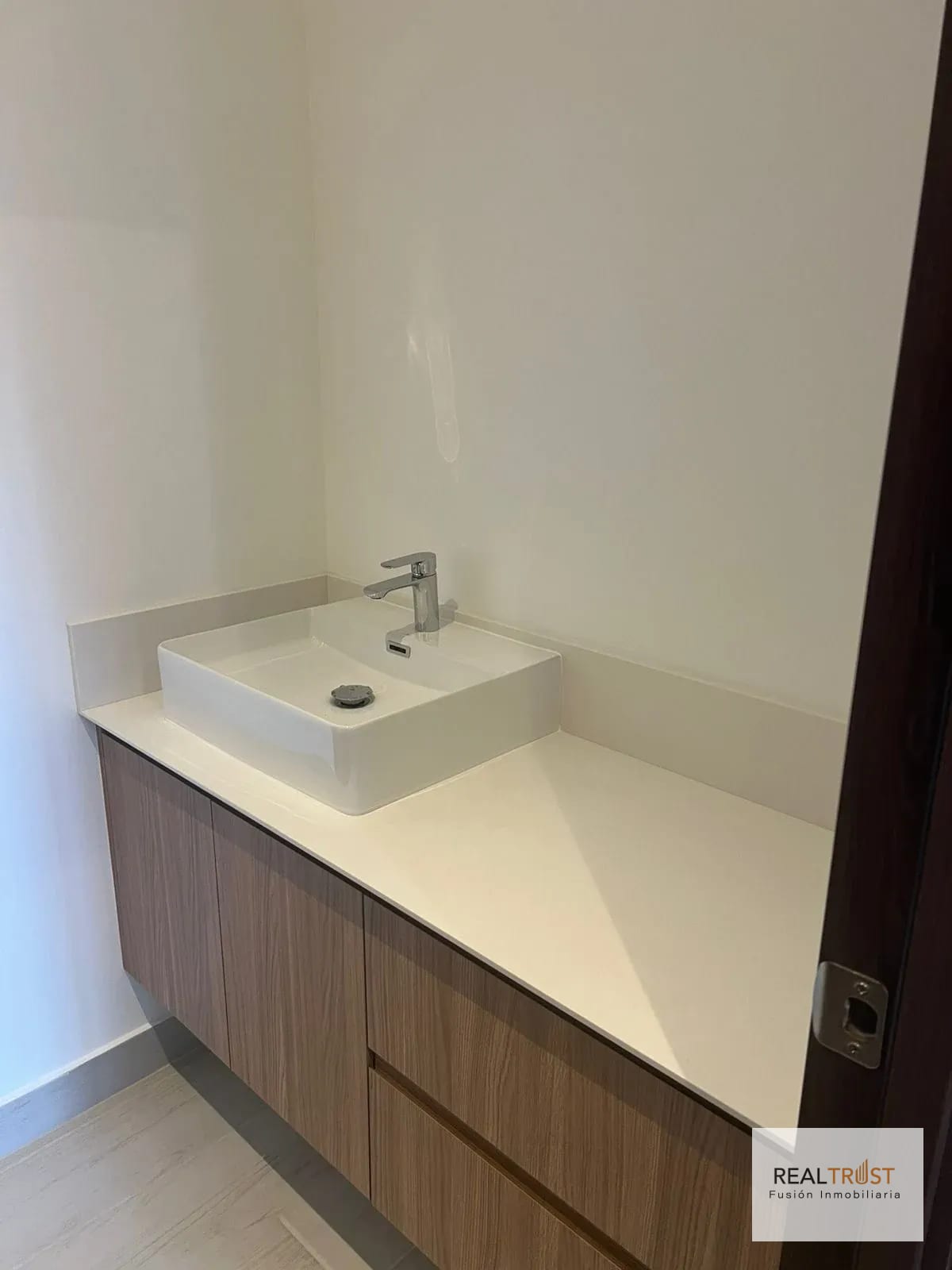 Apartamento en renta Spazio zona 15 Nivel alto — Apartamento en Alquiler en Zona 15, Guatemala, Ciudad — foto 11 de 14