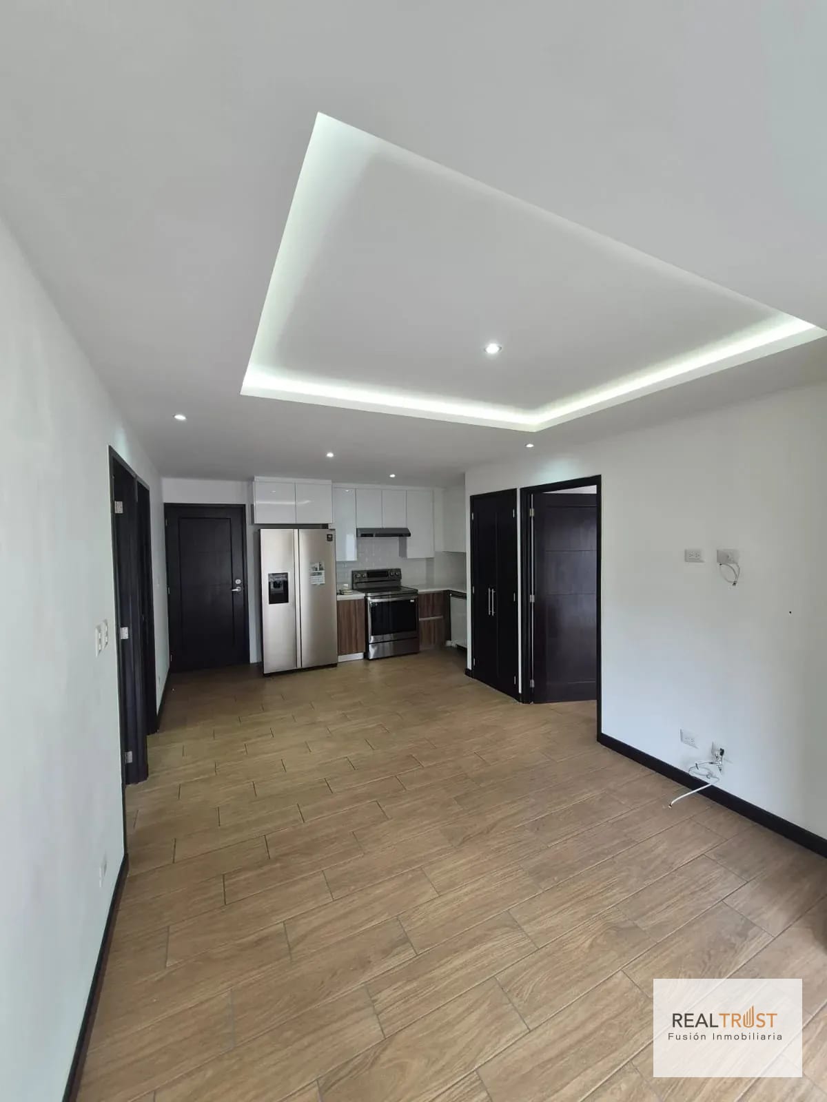 Apartamento en Renta Zona 15 Vista Hermosa 1 — Apartamento en Alquiler en Zona 15, Guatemala, Ciudad — foto 1 de 11