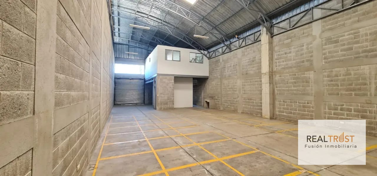 Rento Ofibodega en el Naranjo — Bodega / Ofibodega en Alquiler en Zona 4 Mixco, Guatemala, Ciudad — foto 3 de 5