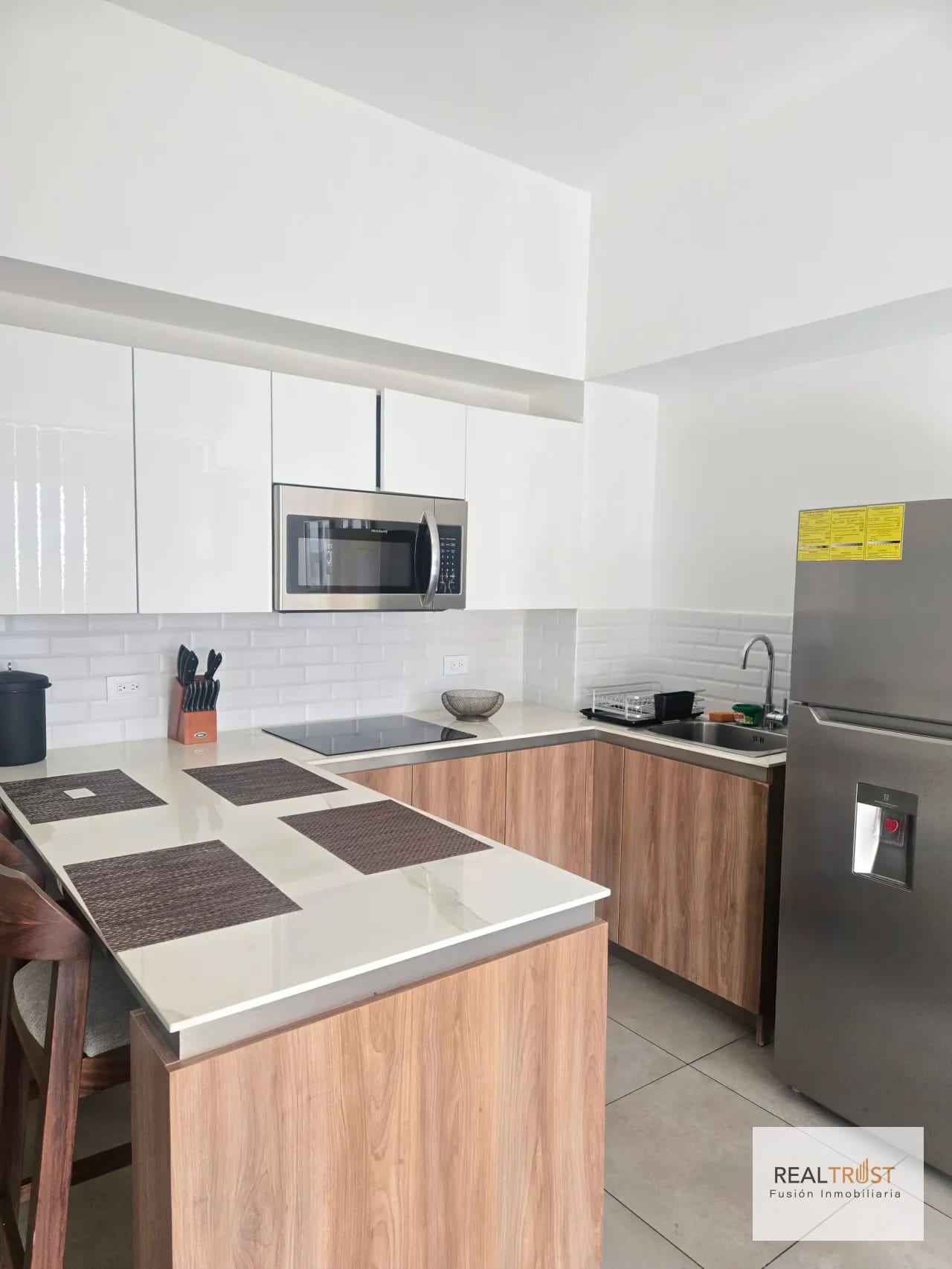 Alquiler de apartamento tipo estudio en Edificio Elemento — Apartamento en Alquiler en Zona 13, Guatemala, Ciudad — foto 7 de 8