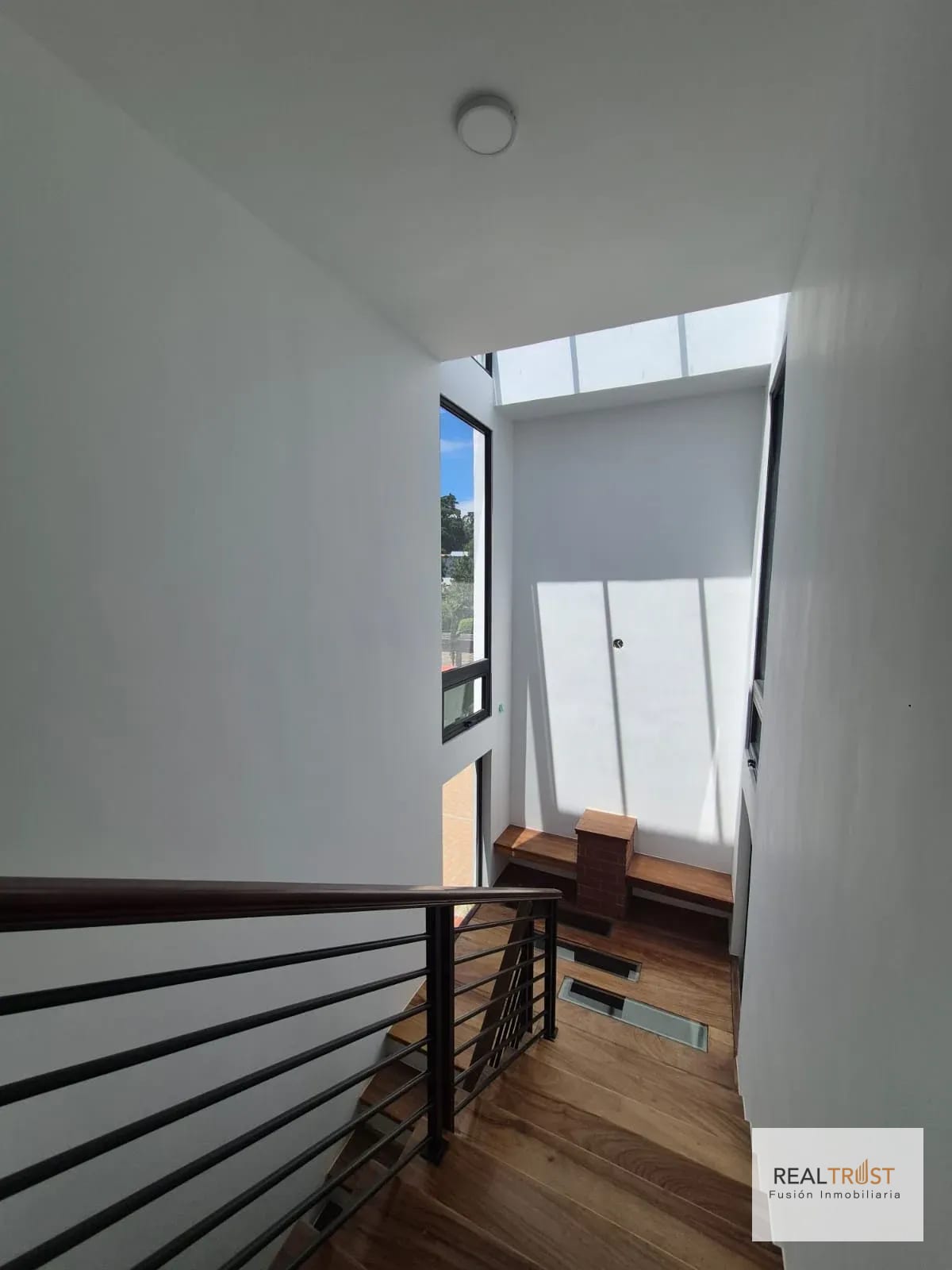 Casa para Estrenar en Arrazola 1 — Casa en Venta en Carretera a El Salvador, Guatemala, Ciudad — foto 15 de 17