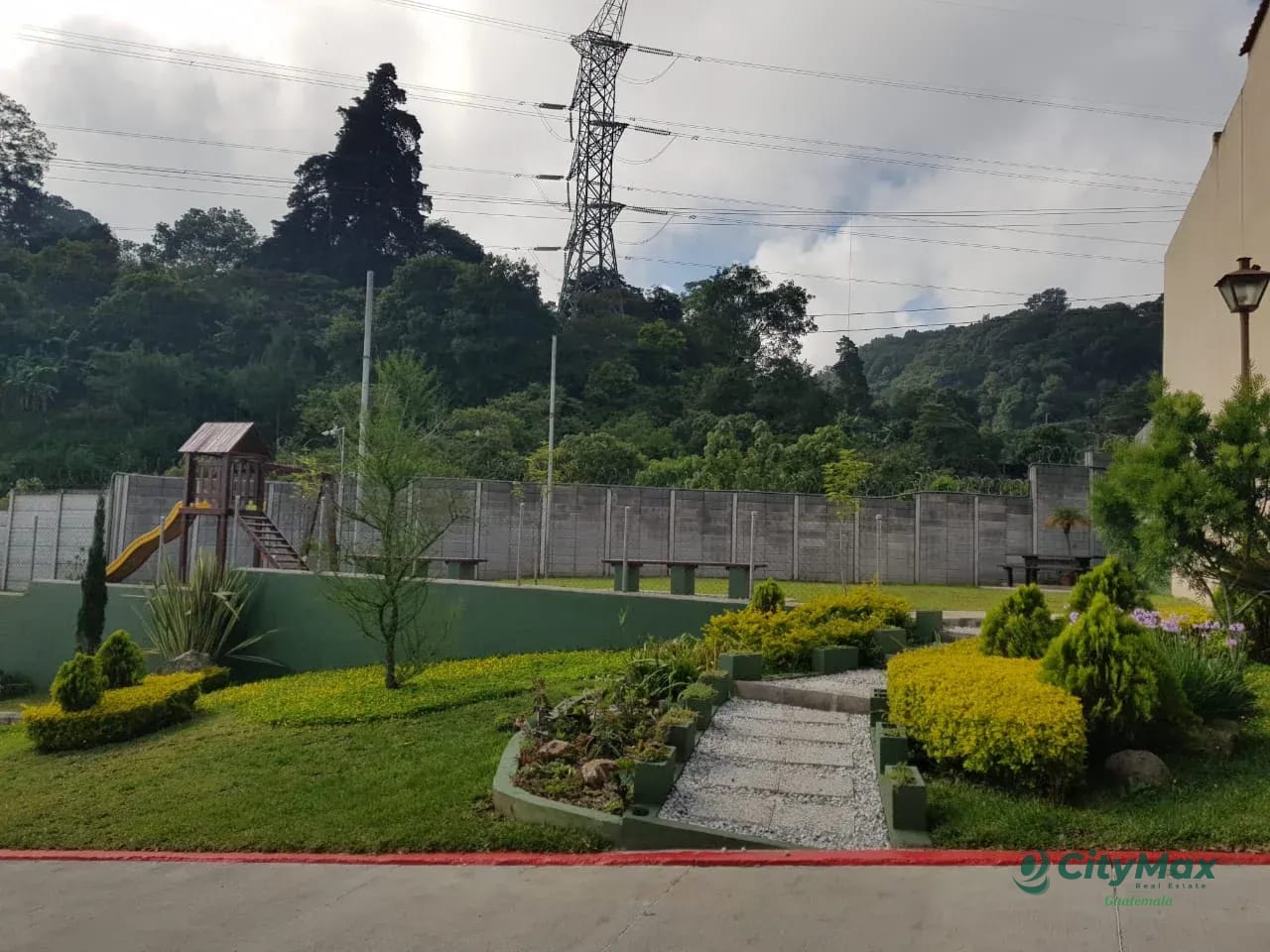 Casa en VENTA en Villas Suiza Zona 16 — Casa en Venta en Zona 16, Guatemala, Ciudad — foto 7 de 16