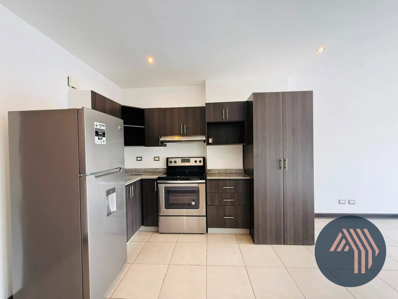 Alquiler de Lindo Apartamento - Destiny Sky Homes, KM 14.5 CES — Apartamento en Alquiler en Destiny Sky Homes, Carretera a El Salvador, Guatemala, Ciudad — foto 2 de 17