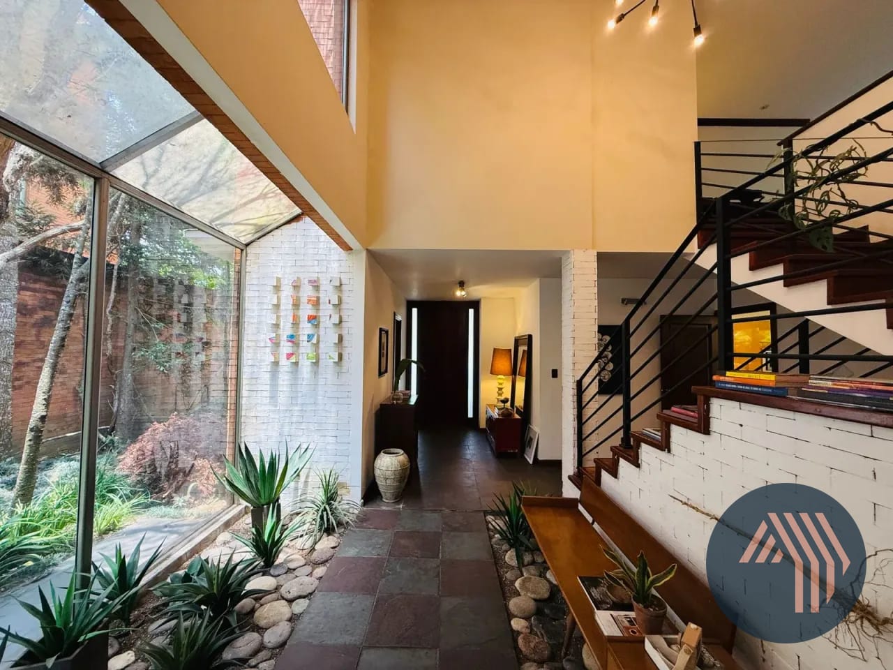 Venta de Hermosa Casa - las Lomas, KM 16.5 CES — Casa en Venta en Carretera a El Salvador, Guatemala, Ciudad — foto 4 de 17