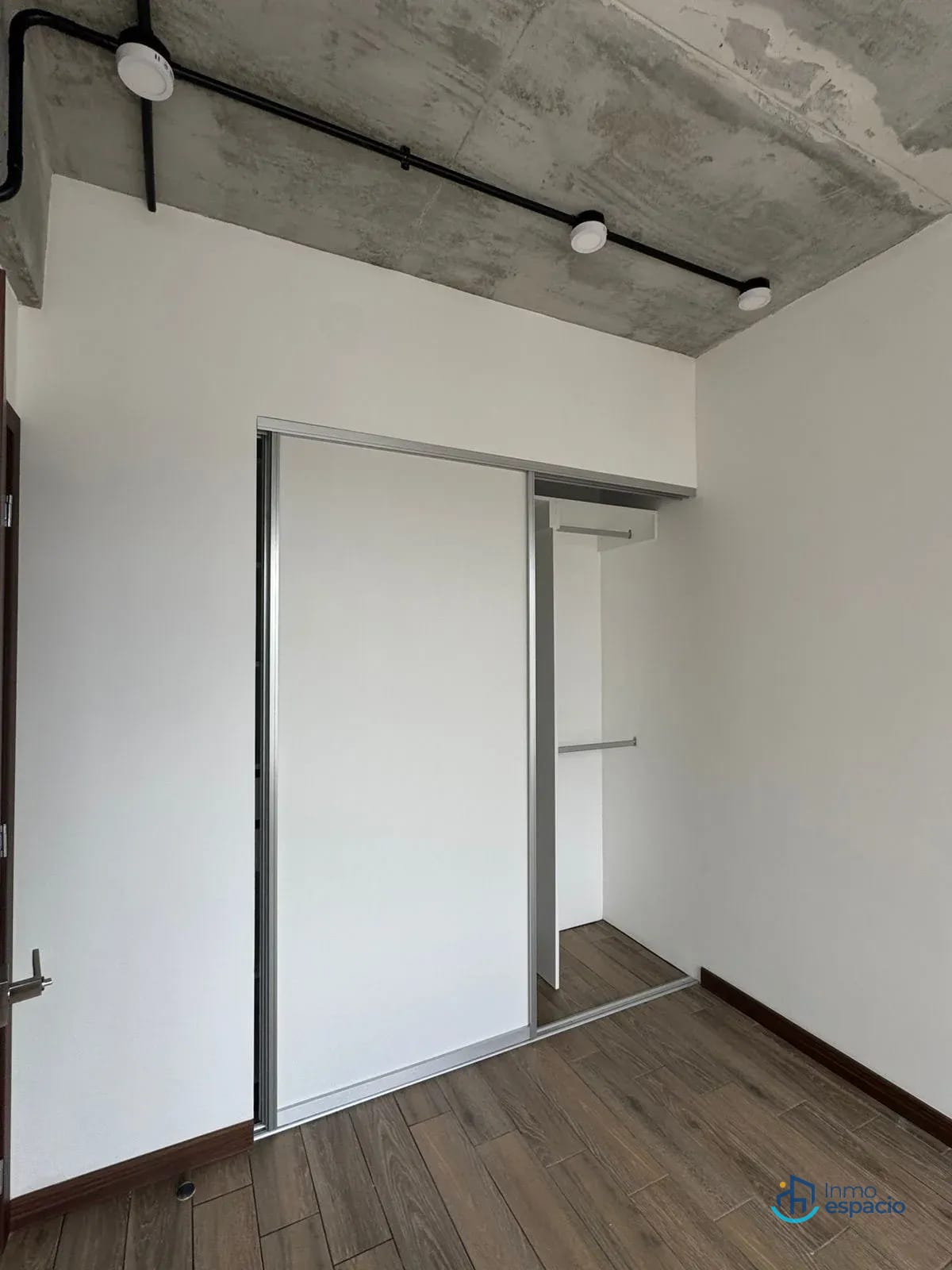 🏢 Apartamento en Alquiler – Zona 4 — Apartamento en Alquiler en Zona 4, Guatemala, Ciudad — foto 14 de 17