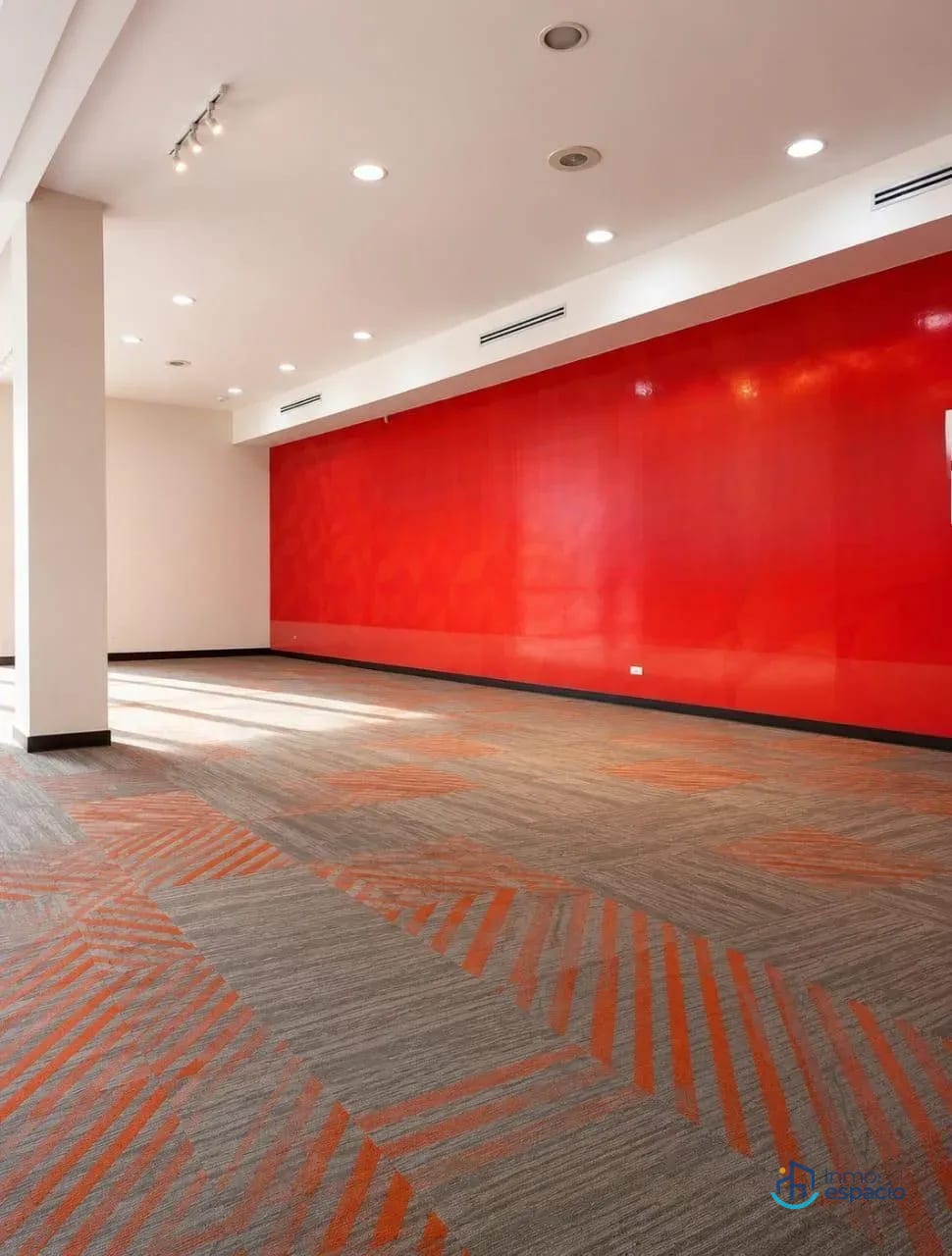 🏢 Propiedad Comercial en Alquiler – Avenida Reforma, Zona 10 — Local en Alquiler en Zona 10, Guatemala, Ciudad — foto 16 de 17