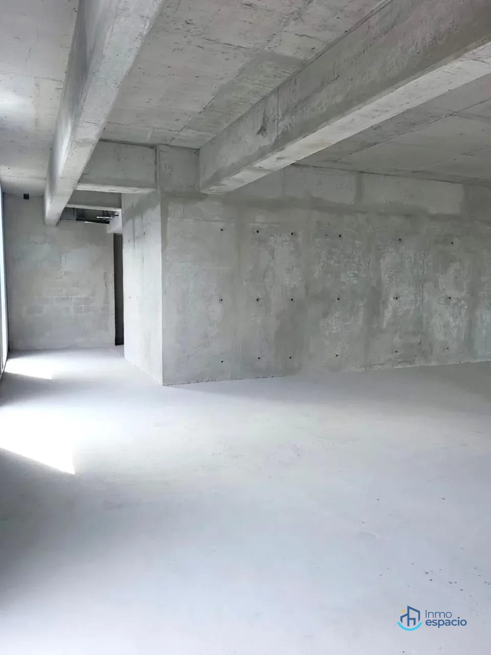 🏢 Oficina en Alquiler – Zona 10 — Oficina en Alquiler en Zona 10, Guatemala, Ciudad — foto 3 de 17