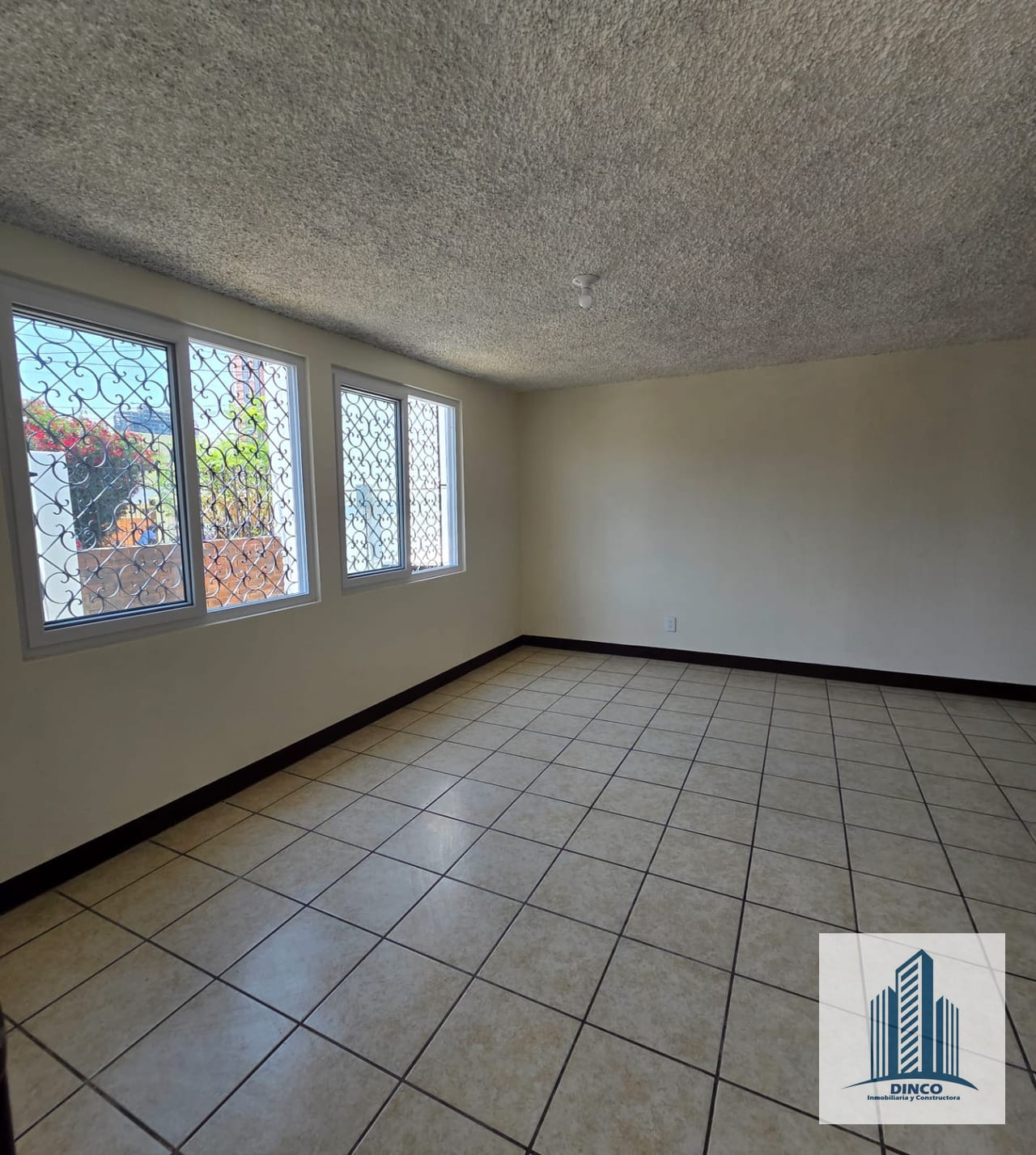 Vendo Casa en Mirador 2 Zona 11 — Casa en Venta en Mirador II, Zona 11, Guatemala, Ciudad — foto 1 de 7