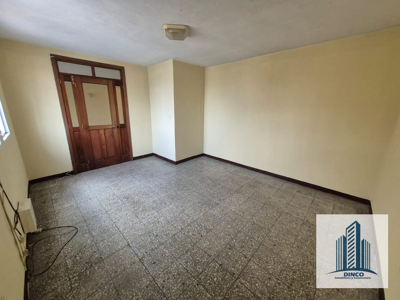 Vendo Casa Colonia Jardines de Tikal 1 Zona 7 — Casa en Venta en Zona 7, Guatemala, Ciudad — foto 7 de 8