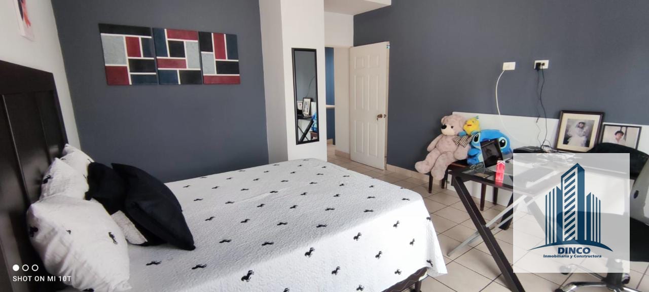 Vendo Casa en Condado San Nicolás Z.4 de Mixco — Casa en Venta en Condado San Nicolás, Zona 4 Mixco, Guatemala, Ciudad — foto 5 de 9