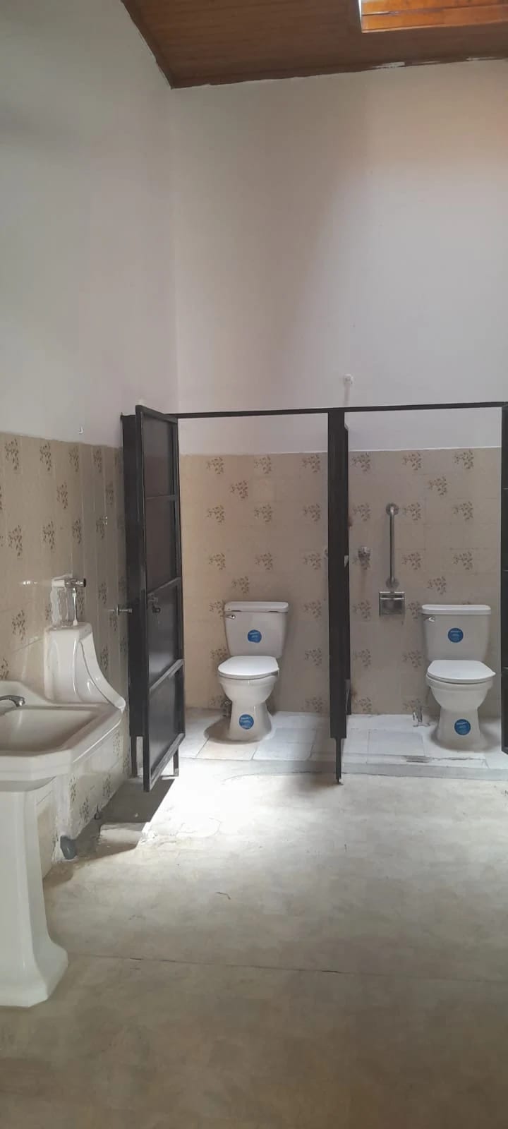 CASA EN ALQUILER | ZONA 1, CIUDAD DE GUATEMALA 📍 Ubicación estratégica: 7.ª Avenida y 15 Calle, Zona 1, Ciudad de Guatemala. — Casa en Venta en El Centro, Zona 1, Guatemala, Ciudad — foto 12 de 16