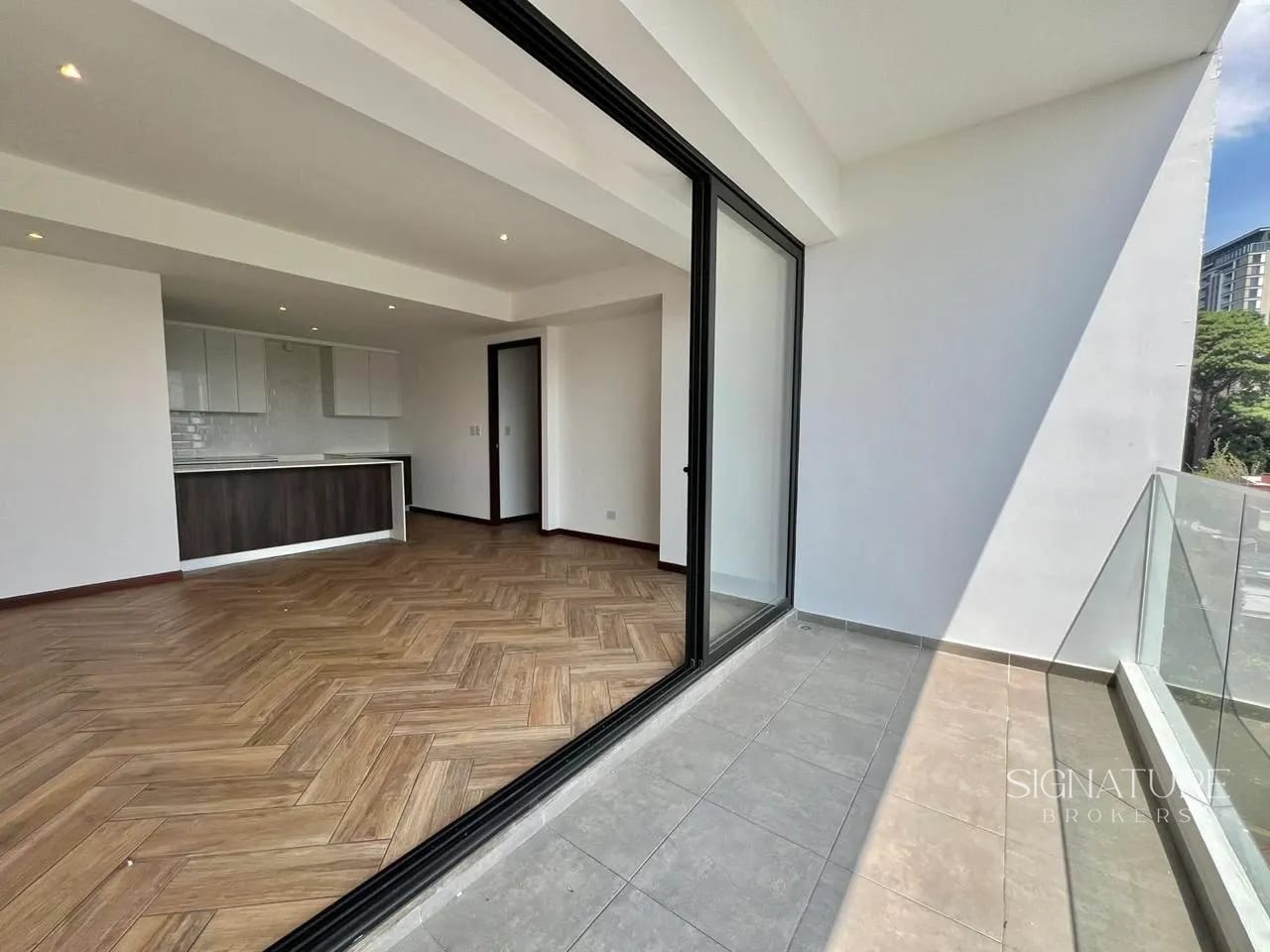 Apartamento en Renta en Naori - zona 10 — Apartamento en Alquiler en Zona 10, Guatemala, Ciudad — foto 1 de 12
