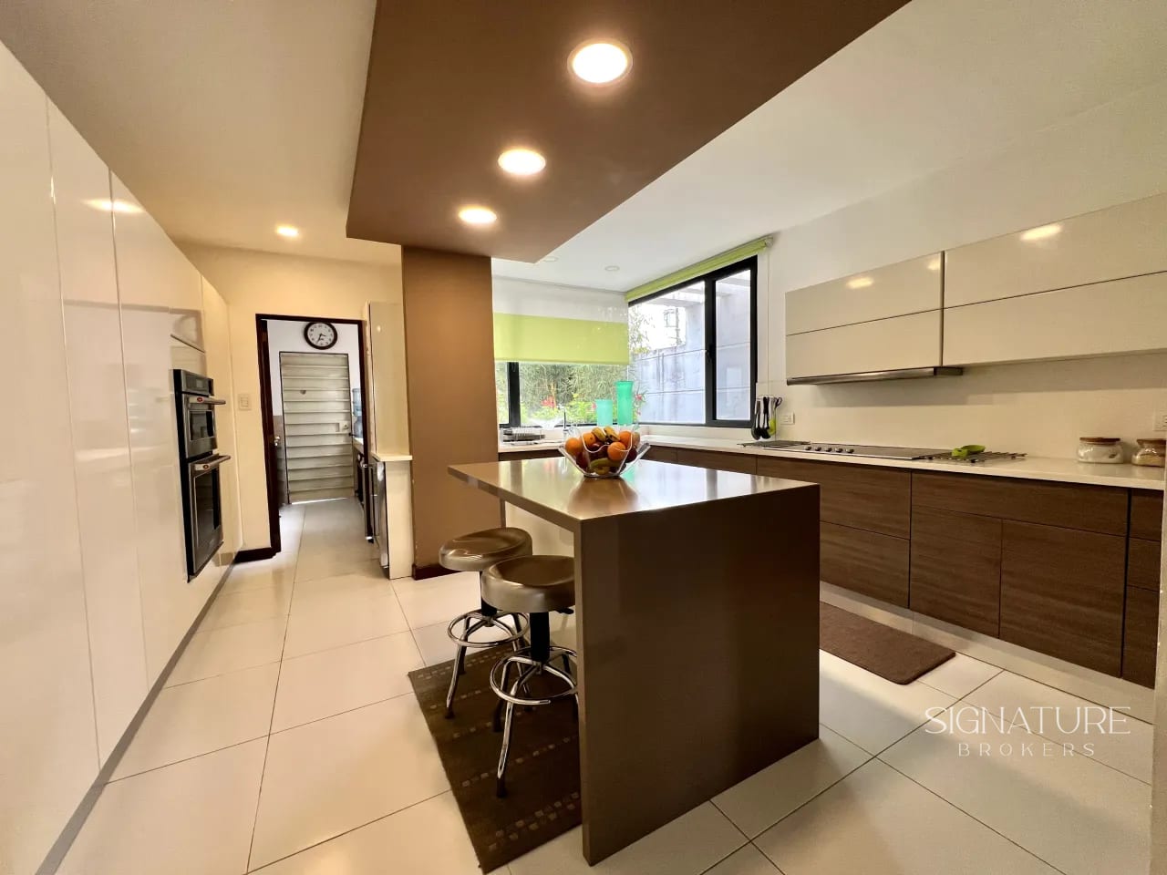 Casa con Piscina en venta Zona 15 – VHI dentro de garita — Casa en Venta en Zona 15, Guatemala, Ciudad — foto 13 de 15