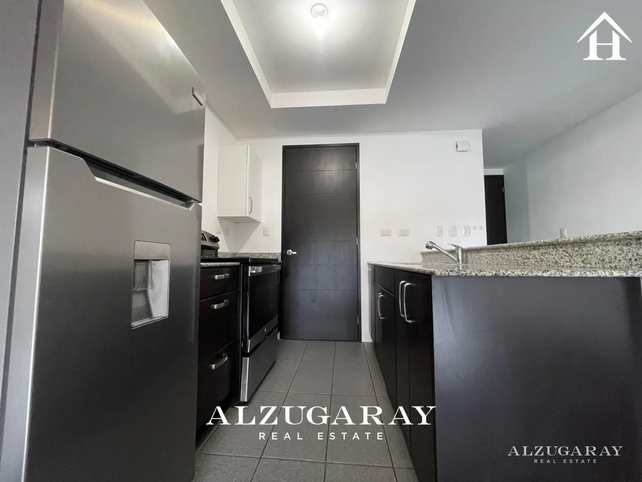 Apto Amplio y Moderno C/vista -2 Hab. / Nueva Caledonia Z. 16 — Apartamento en Venta en Nueva Caledonia, Zona 16, Guatemala, Ciudad — foto 5 de 14