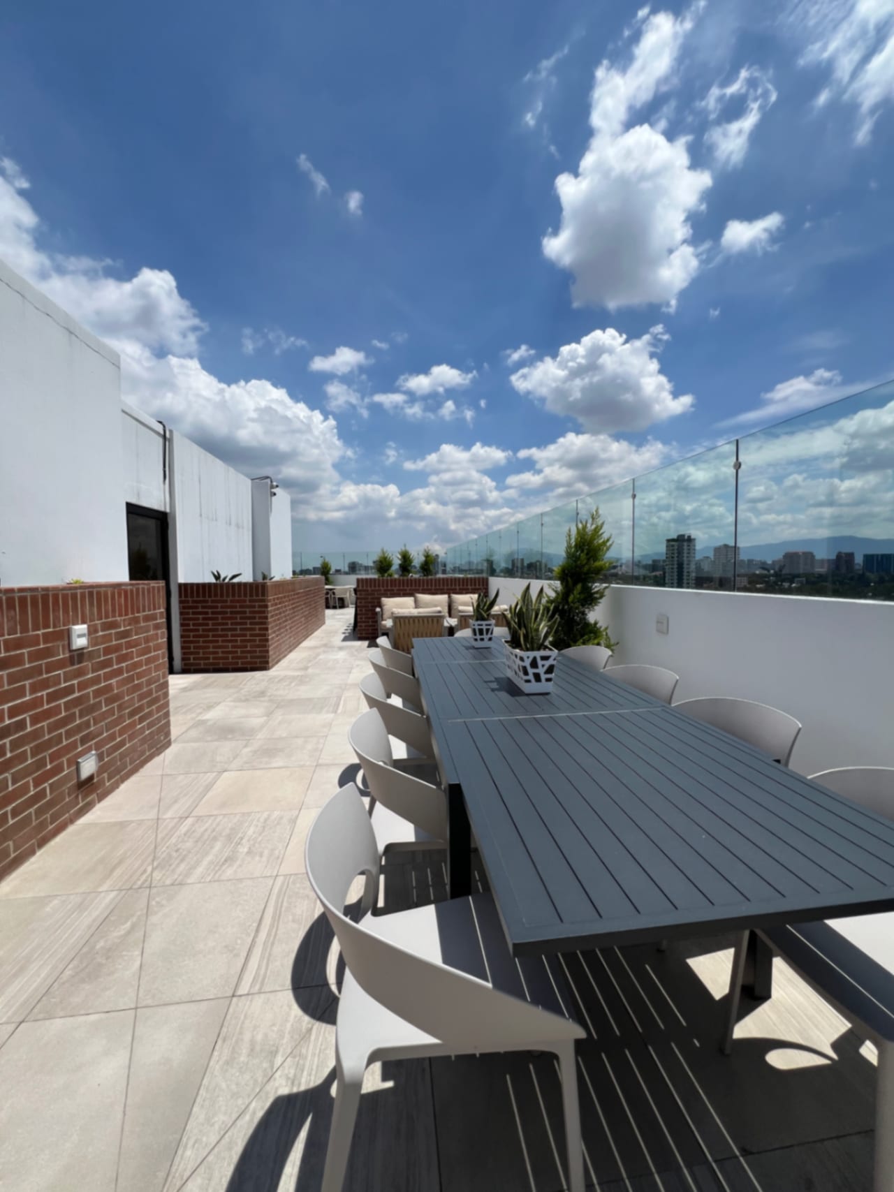 Apartamento Nuevo Venta Zona 15 Vista Hermosa 1,3 Dormitorios 2 Baños 94 MTS2, 2 Parqueos y Bod Ega $245,000 — Apartamento en Venta en Vista Hermosa I, Zona 15, Guatemala, Ciudad — foto 11 de 13