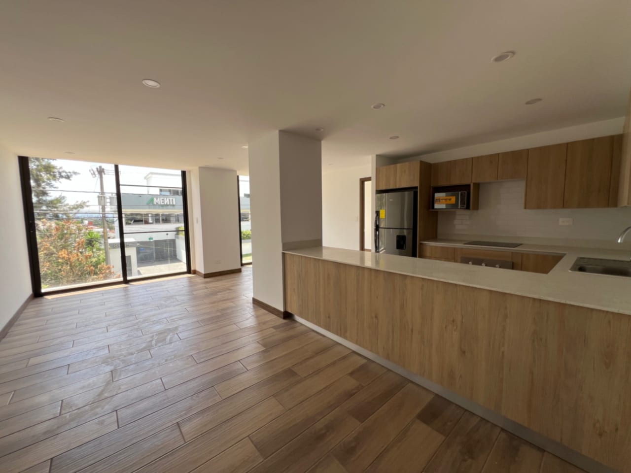 Apartamento Nuevo Venta Zona 15 Vista Hermosa 1,3 Dormitorios 2 Baños 94 MTS2, 2 Parqueos y Bod Ega $245,000 — Apartamento en Venta en Vista Hermosa I, Zona 15, Guatemala, Ciudad — foto 13 de 13