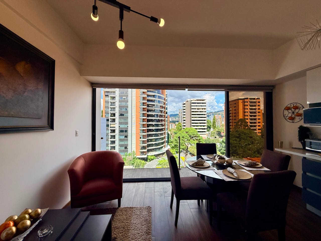 Vendo apartamento en Casa Clara zona 10 — Apartamento en Venta en Zona 10, Guatemala, Ciudad — foto 3 de 16
