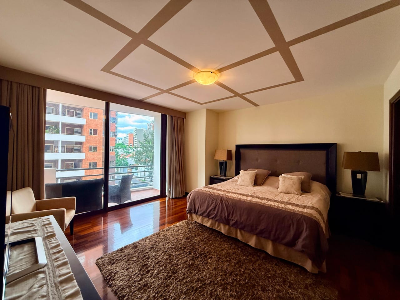 Alquilo apartamento amueblado en Casa Rialto zona 14 — Apartamento en Alquiler en Zona 14, Guatemala, Ciudad — foto 12 de 17