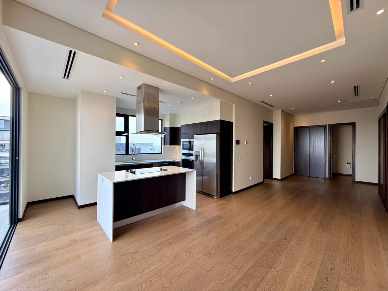 Vendo apartamento en edificio Santa Sofia 7ma zona 10 — Apartamento en Venta en Zona 10, Guatemala, Ciudad — foto 1 de 17