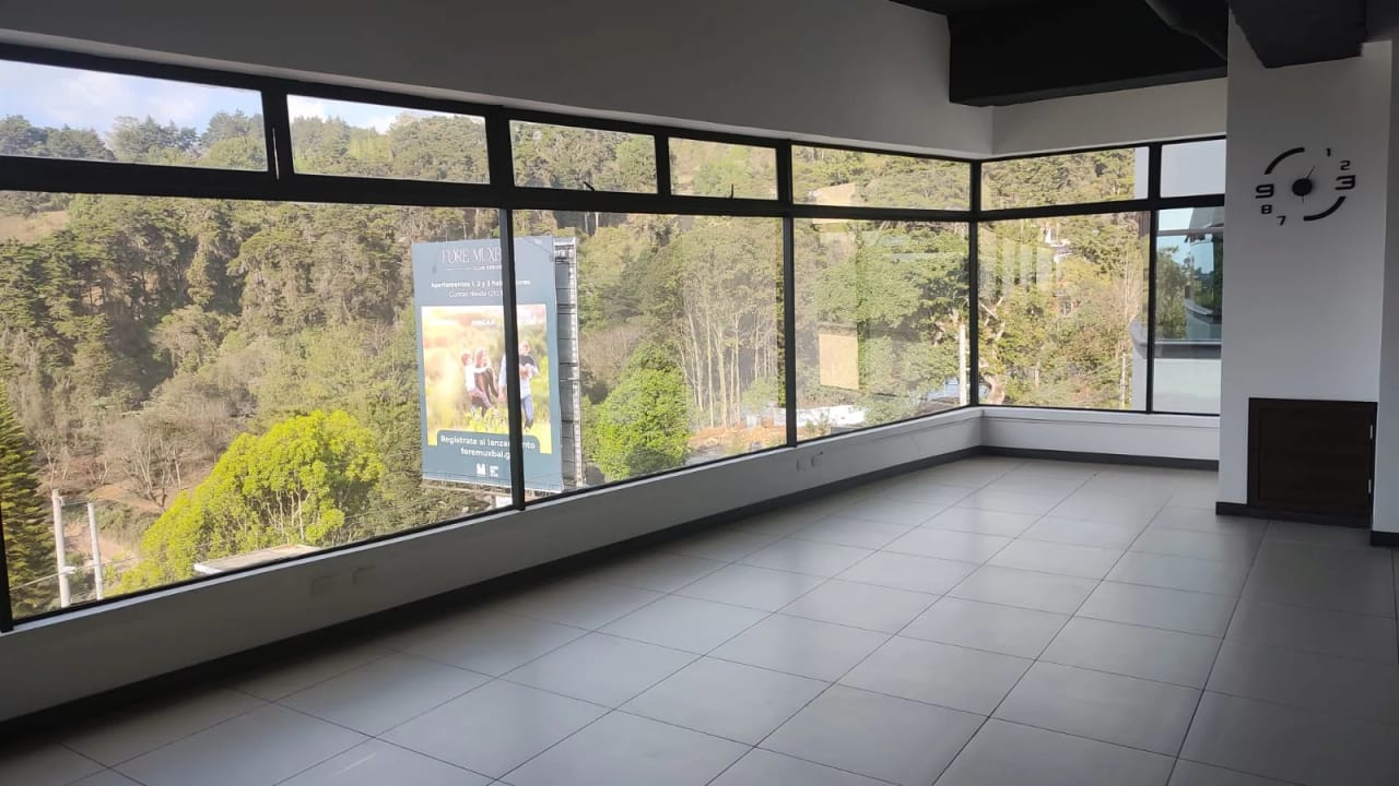 Moderna oficina en venta - Muxbal — Oficina en Venta en Muxbal, Guatemala, Ciudad — foto 2 de 10