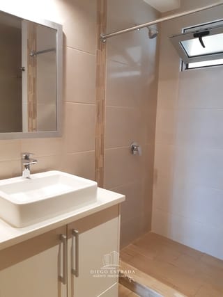 Apartamento en Zona 10, 2 dormitorios — Apartamento en Alquiler en City Haus, Zona 10, Guatemala, Ciudad — miniatura 8 de 13