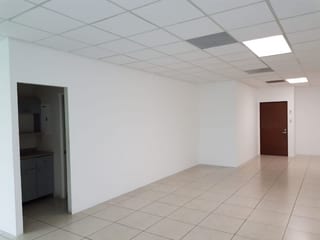 Oficina en venta Torre Pradera zona 10 — Oficina en Venta en Zona 10, Guatemala, Ciudad — miniatura 1 de 4