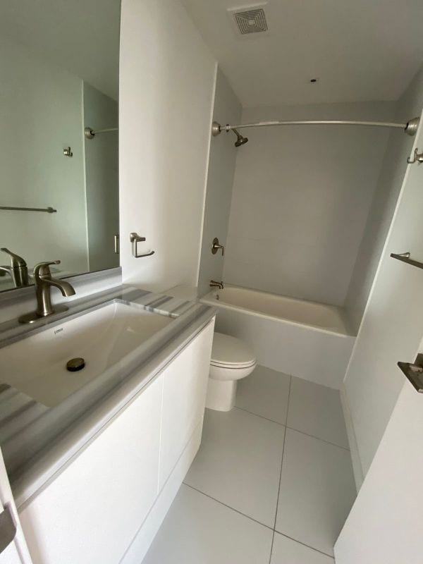 Apartamentos en renta Zona 10 — Apartamento en Alquiler en Zona 10, Guatemala, Ciudad — foto 7 de 12