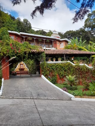 Casa en Condominio Miralvalle — Casa en Venta en Zona 2 Mixco, Guatemala, Ciudad — miniatura 1 de 15