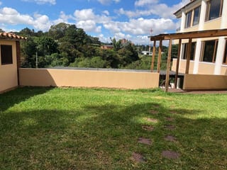 Amplia casa en venta con espacio adicional para un pequeño negocio. Ubicada en Zona 15 — Casa en Venta en Zona 15, Guatemala, Ciudad — miniatura 9 de 11