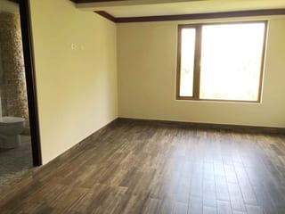 Amplia casa en venta con espacio adicional para un pequeño negocio. Ubicada en Zona 15 — Casa en Venta en Zona 15, Guatemala, Ciudad — miniatura 4 de 11