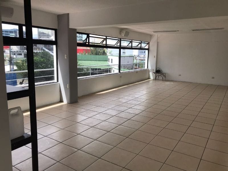 Edificio en Zona 4 en Renta — Edificio en Alquiler en Zona 4, Guatemala, Ciudad — foto 4 de 8