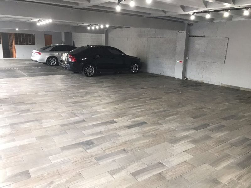 Edificio en Zona 4 en Renta — Edificio en Alquiler en Zona 4, Guatemala, Ciudad — foto 3 de 8