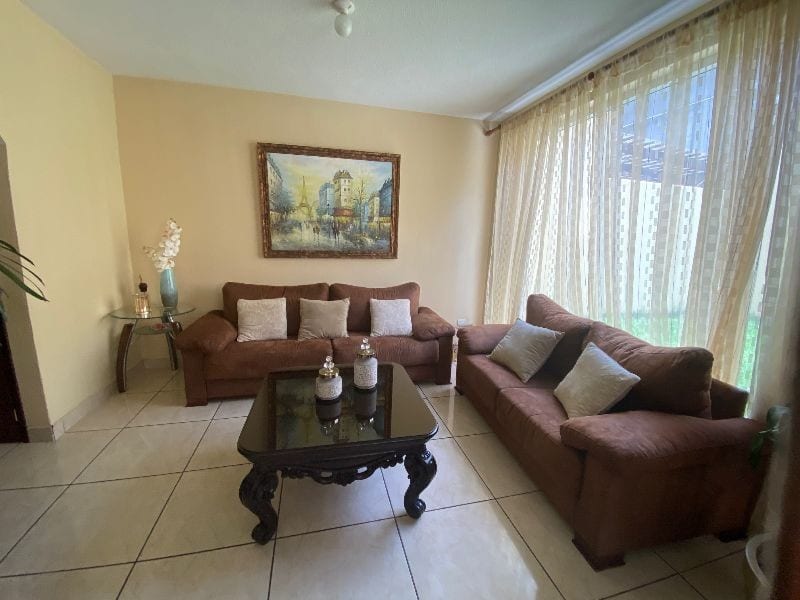 Casa en Venta Villas Campestre — Casa en Venta en Carretera a El Salvador, Guatemala, Ciudad — foto 1 de 10