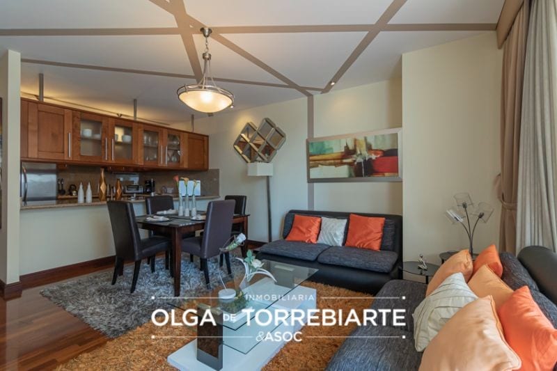 Apartamento amueblado en Casa Rialto, zona 14 — Apartamento en Alquiler en Casa Rialto, Zona 14, Guatemala, Ciudad — foto 1 de 8