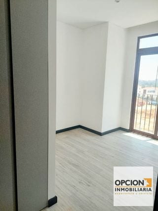 Rento Apartamento Lirios II Cayalá Z.16 — Apartamento en Alquiler en Ciudad Cayalá, Zona 16, Guatemala, Ciudad — miniatura 10 de 16