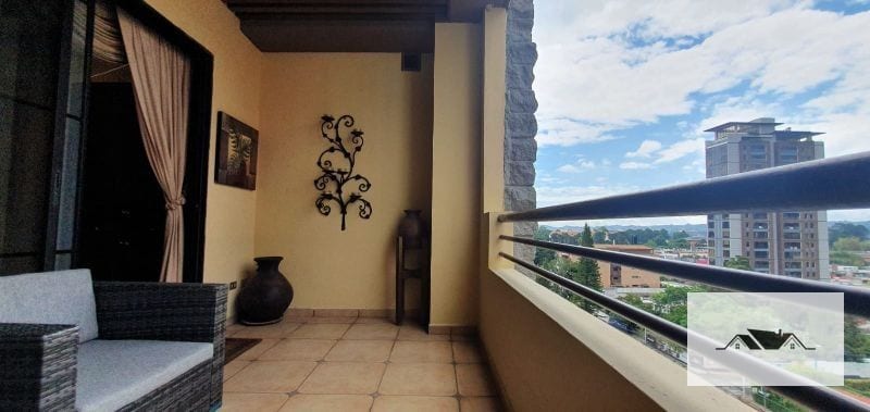 En Renta Apartamento 184MTS Amueblado Zona 10 184MTS — Apartamento en Alquiler en Zona 10, Guatemala, Ciudad — foto 14 de 17